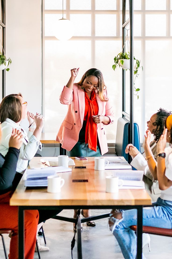 Vernetzte Produktionsanlage mit Sensordaten-Overlay